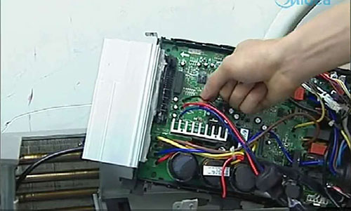 白碱滩美的空调电话是多少